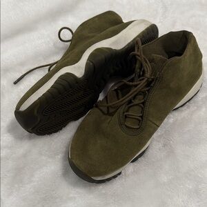 Nike Olive Green AR0726-300 Air Jordan Future Olive Canvas Trainers Shoes Sz 10